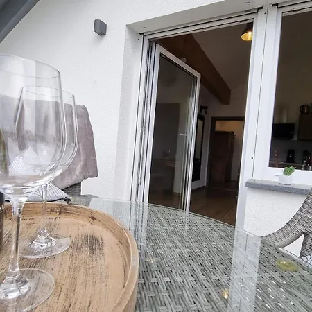 Bonita Del Kaiserstuhl ساسباخ آم كايزرشتول