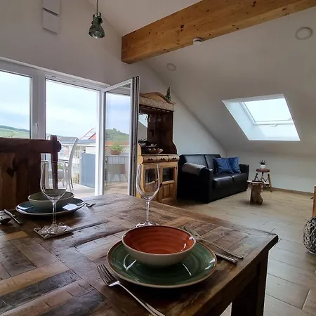 Bonita Del Kaiserstuhl * ساسباخ آم كايزرشتول