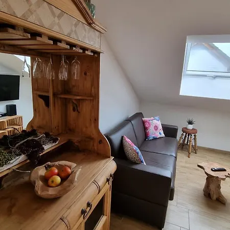 Bonita Del Kaiserstuhl * ساسباخ آم كايزرشتول